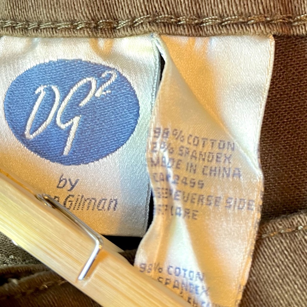 NWOT-DG2 Brown Bootcut Jeans-Size 12 by Diane Gilman - Picture 9 of 10